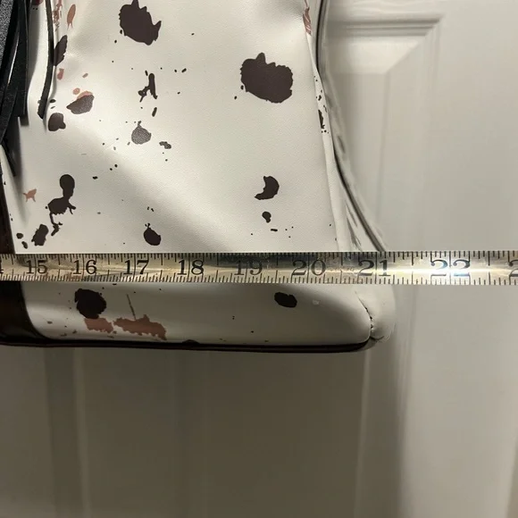 Stylish White and Brown Cow Print with Checkered insert Women's Bag - Picture 2 of 7